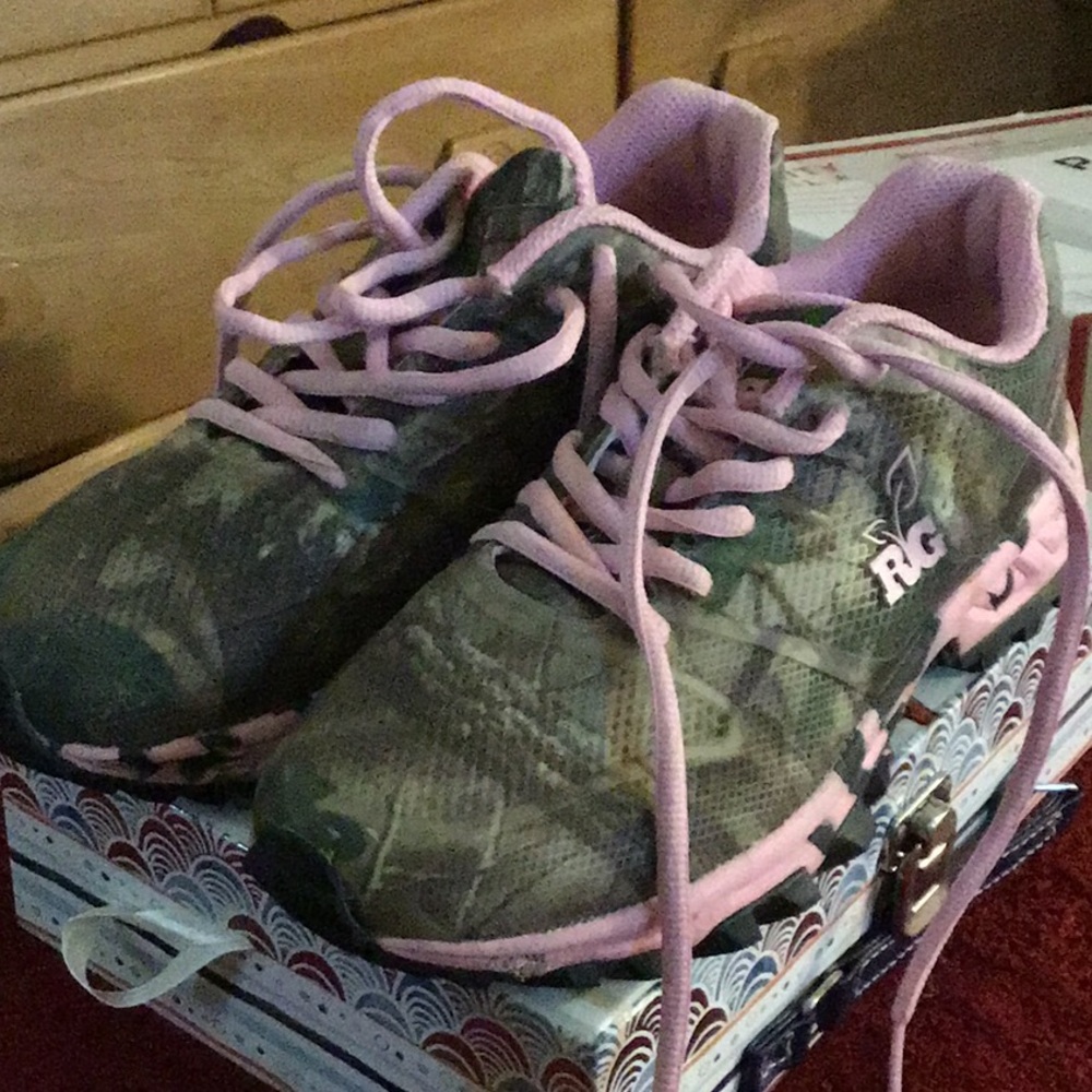 RealTree girl new shoes